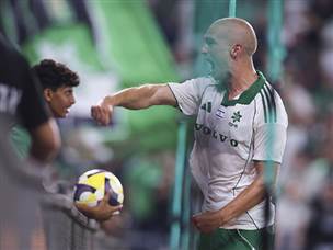 יובאנוביץ` שבר את הקרח (צילום: מאור אלקסלסי)