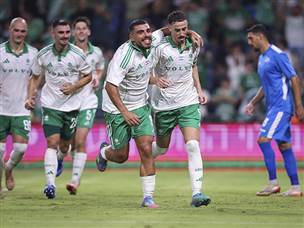 חגיגה של מכבי חיפה במחזור הפתיחה (צילום: מאור אלקסלסי)