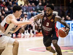 קרינגטון שינה את המומנטום (עודד קרני)