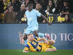 השתיים רבו (ברני ארדוב)