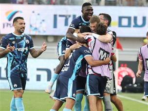 בעמדה לאליפות: 0:2 להפועל ב''ש מול הפועל ת''א