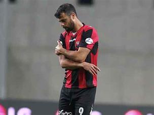 הפנים אומרות הכל. בן בסט והפועל חיפה מאוכזבים (אלן שיבר)