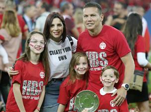 ברק בכר ויקיריו (צילום: אלן שיבר)