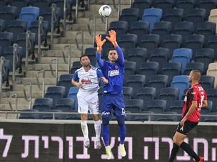 הרבה עבודה לא היתה לו. שטקוס (יוסי שקל)