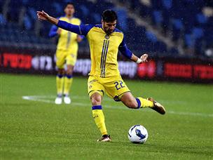 ריקן ניסה את כוחו מרחוק, כמו גם אלברמן ובלקמן (אלן שיבר)