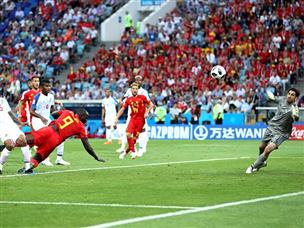 לוקאקו הכפיל עם נגיחה מצוינת (getty)