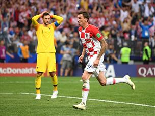 אבל כמו הרבה פעמים בטורניר, קרואטיה לא אמרה נואש. מנדז'וקיץ' השאיר סיכוי קלוש (getty)