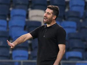 יכול להיות מרוצה. אלון זיו (יוסי שקל)