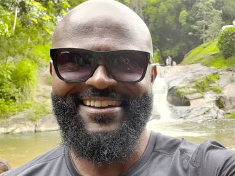 "אתה לא יודע עברית?". דירסאו