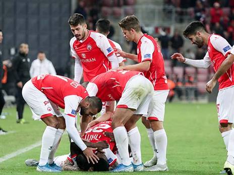 יצליחו להאבק על האליפות למרות עזיבת ברקת? (GETTY)