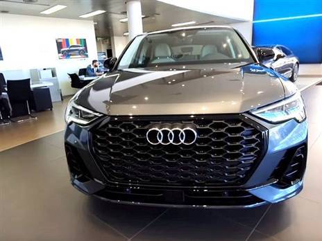 מוכרים מכוניות באולם טויוטה בשגרת הקורונה (צילום אילוסטרציה: עולם הרכב)