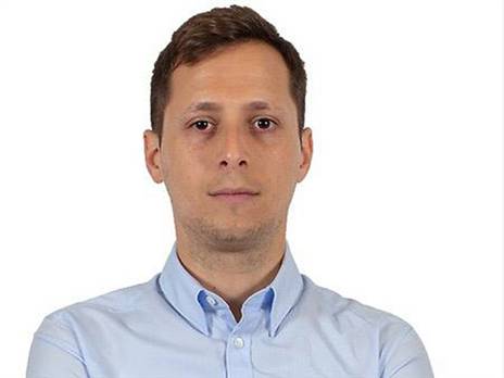 בקבוצה עדיין מקווים שיצליחו להשאירו בתפקיד. גולדשטיין