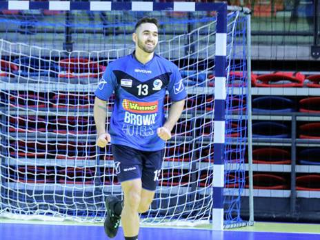 (הדר ואן קולא, איגוד הכדוריד)