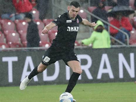 יישאר במועדון. סירושטיין (צילום: דני מרון)