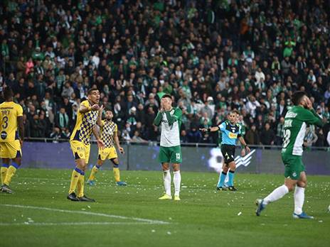 הירוקים יקוו לסיים את המפגש הבא עם מכבי ת"א בפוזה אחרת (צילום: אלן שיבר)