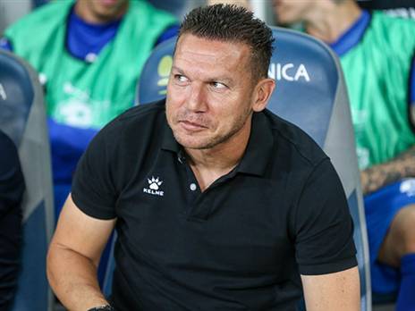 הקהל ירצה תוצאות. בכר (אלן שיבר9