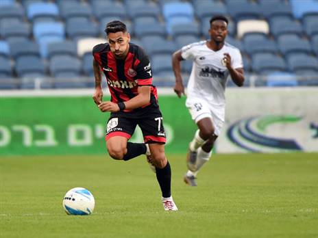 שמחים שנשאר. בוזגלו (צילום: ברני ארדוב)