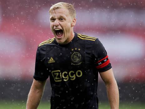 ואן דה בק. יהיה מאתגר לשלם אותו את פרננדש ואת פוגבה (Getty)