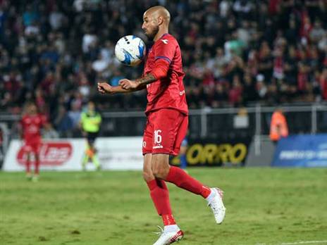 גבאי מחפש יעד חדש (ברני ארדוב)