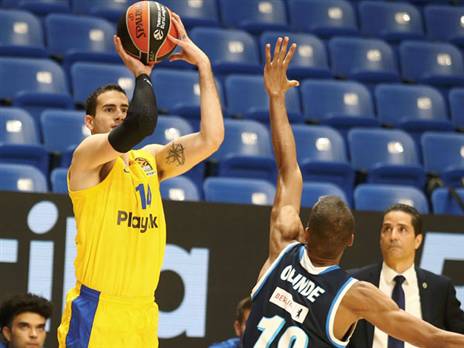 עוז בלייזר. חלק מזן הולך ונכחד במכבי ת"א (אלן שיבר)