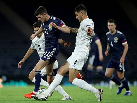 ביטון מול סקוטלנד. מבקש לא לזלזל במחלה (GETTYIMAGES)