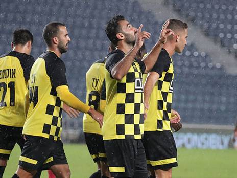 אוחנה, הוביל עם צמד (דני מרון)