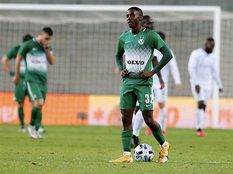 "גיוס כזה יפגע לי בקריירה". מוזי (אלן שיבר)