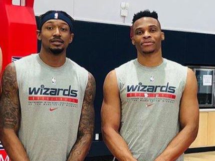 ביל וראסל. "מנסים לקחת את דני תחת חסותם"