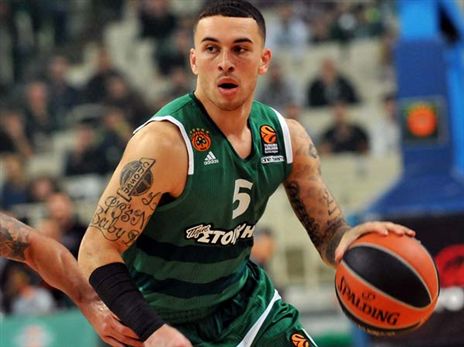 ג'יימס. יצר קו אחורי מאיים עם קלאת'ס (יורוליג)