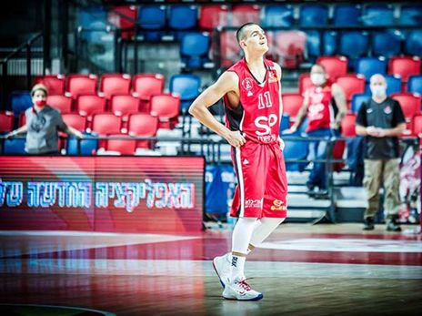 מדר. יוחתם עוד רכז לצידו? (עודד קרני)