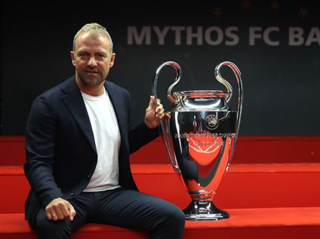 נפרד מוקדם מדי? פליק עם הגביע (getty)