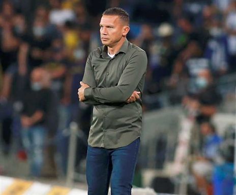 בכר. יעלה עם שלשוה בלמים? (אלן שיבר)