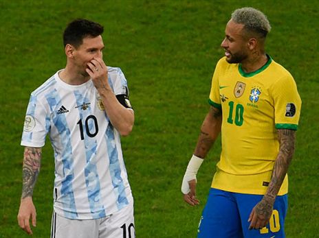 ניימאר, מסי ושאר החברים בטופ, ובפער (GETTY)