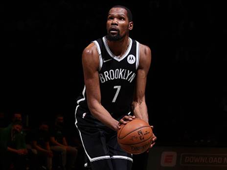 נשאר הסקורר הטוב בליגה, למרות הפציעה. דוראנט (getty)