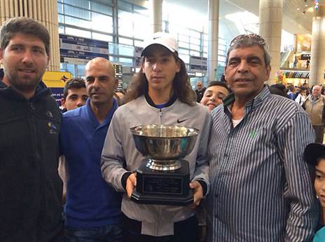 הפך לפנים של עתיד הטניס הישראלי. עוליאל בצעירותו (איגוד הטניס)