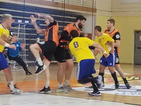 ניצחון רביעי ברציפות לאלופה (צילום: מכבי ראשל"צ)