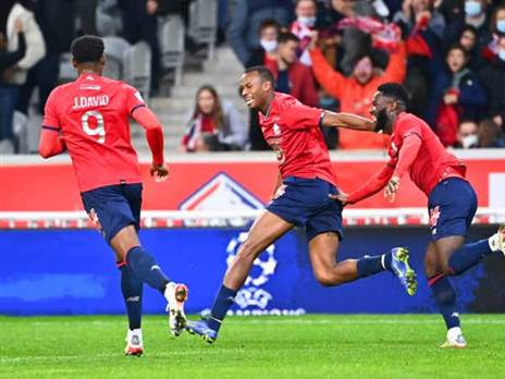 זה התחיל טוב עבורם. שחקני ליל חוגגים (GETTY)