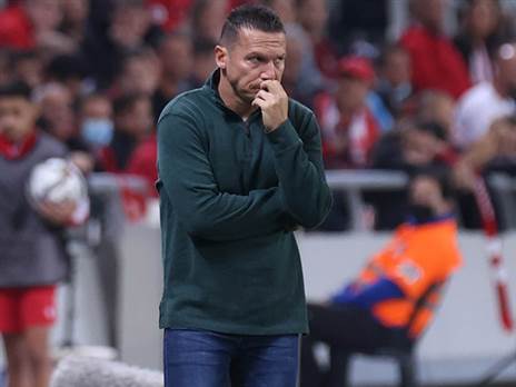 "מועדון עם לחץ" (דני מרון)