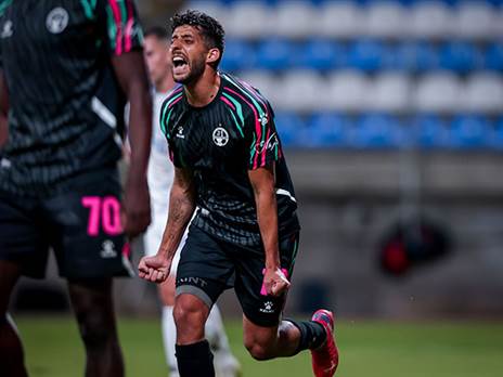 מיכה. "כל הסיפור הזה מיותר" (אנצ'ו ג'וש - סוכנות ג'יני)