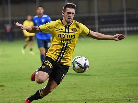 היה חייב לעשות יותר מהמצבים שלו. זלאטנוביץ' (ברני ארדוב)