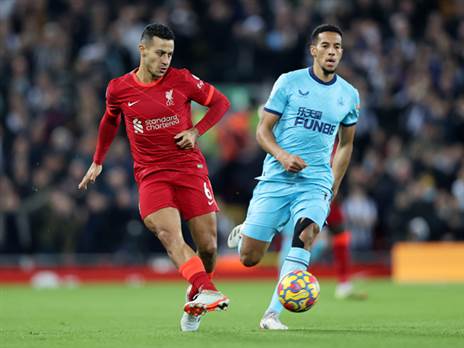 טיאגו אלקטנרה. "היו לליברפול מוסרים טובים, אבל שום דבר שמתקרב אליו" (GETTY)