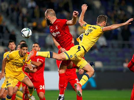 לא ראינו הרבה כדורגל הערב (אלן שיבר)