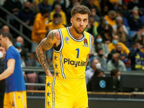 מכבי ת"א תלך לאן שהוא יוביל אותה (אלן שיבר)