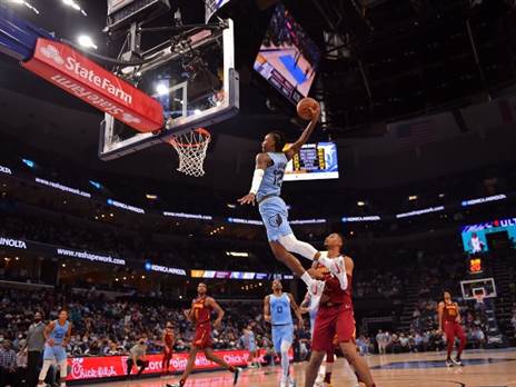 מוראנט מתעופף. נראה "רגיל" (GETTY)