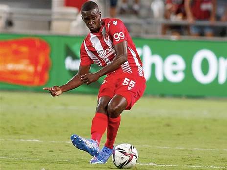 קולו יישאר בהפועל ת"א? (אלן שיבר)