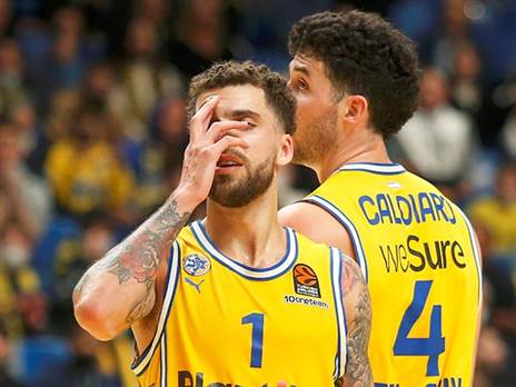 סקוטי ווילבקין. מתקרב לפלייאוף (אלן שיבר)