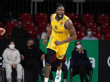 "הם השתפרו מאז המשחק האחרון". ריינולדס (GETTY)