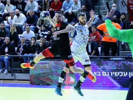 (הדר ואן קולא, איגוד הכדוריד)