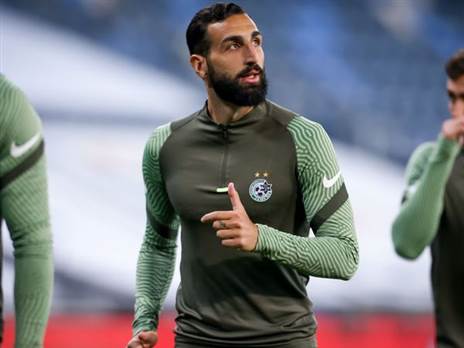 באיזו עמדה הוא ישחק? רודריגס (אלן שיבר)