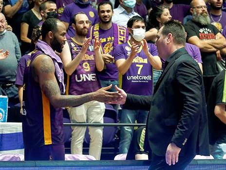 גודס וג'ונסון (אלן שיבר)